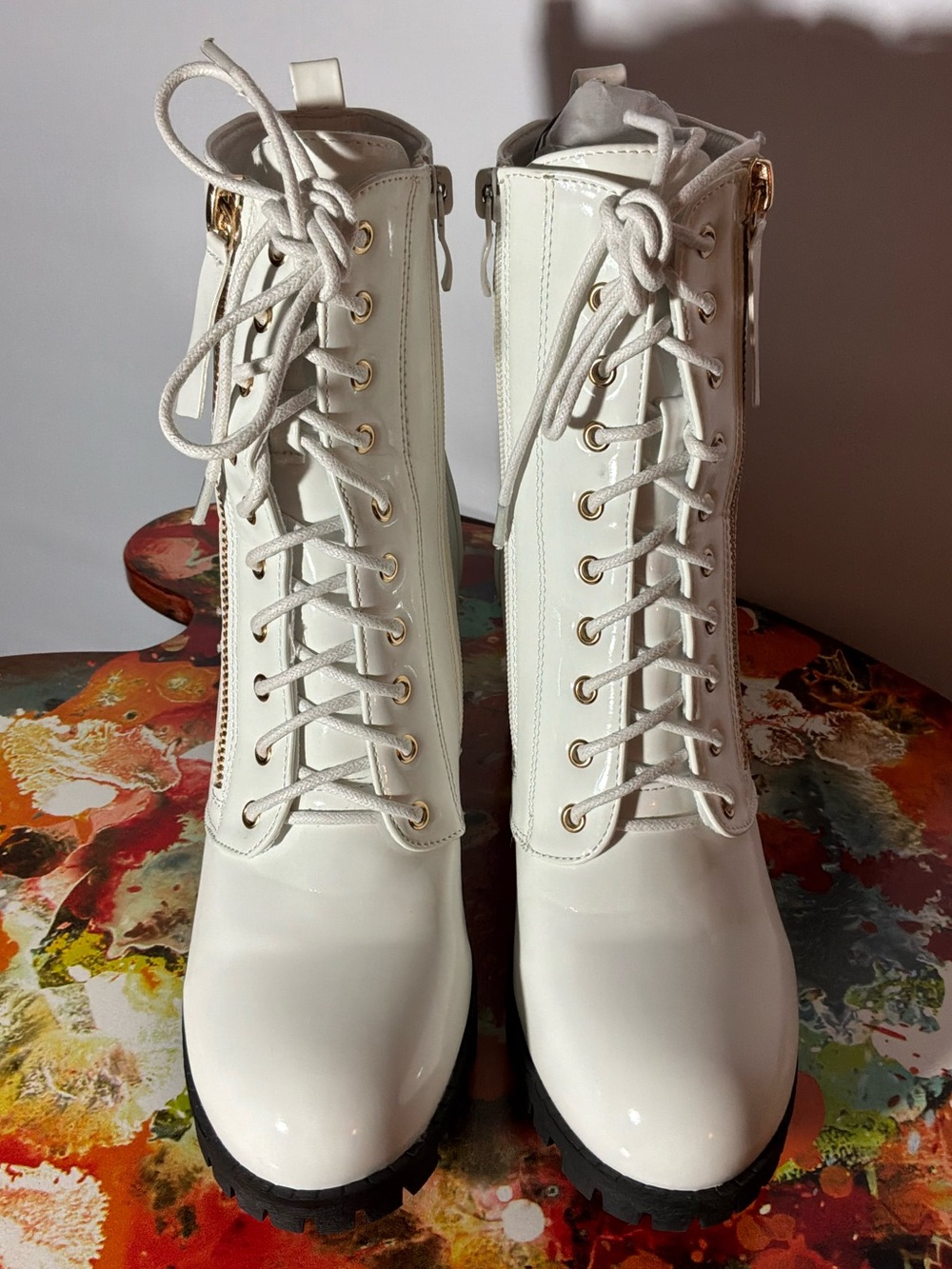 NEW White Patent Lace-Up Combat Boots – Size 9 |